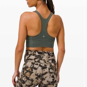 USED Lululemon Wunder Train Long-Line Bra Medium Support-IN EXCELLENT COND.